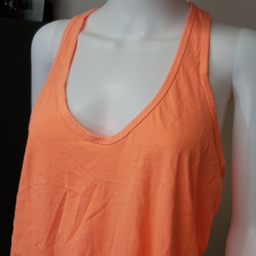🅵🆁🅴🅴 🅿🅴🅾🅿🅻🅴 In To Win It Top - Picture 2 of 9
